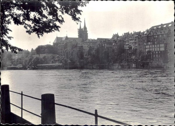Basel - Rheinansicht Vorderseite