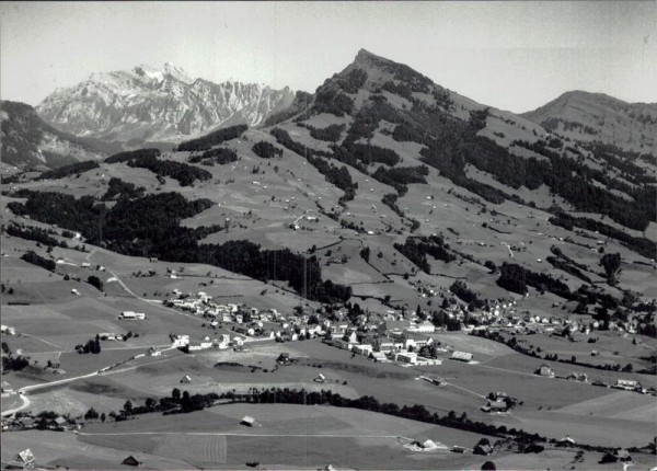 Neu St. Johann mit Stockberg Vorderseite