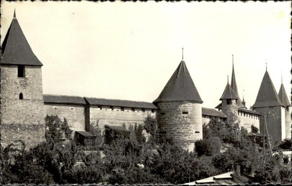 Murten.  Die Ringmauer Vorderseite