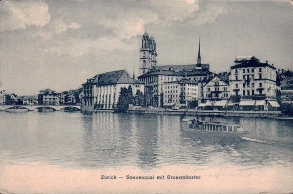 Zürich - Sonnenquai mit Grossmünster Vorderseite