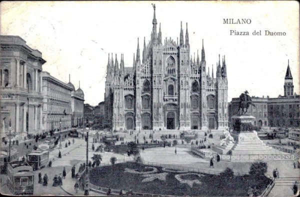 Milano, Piazza des Duomo Vorderseite