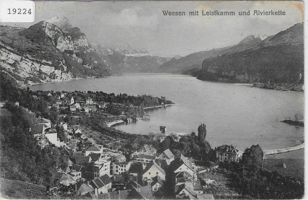 Weesen mit Leistkamm und Alvierkette