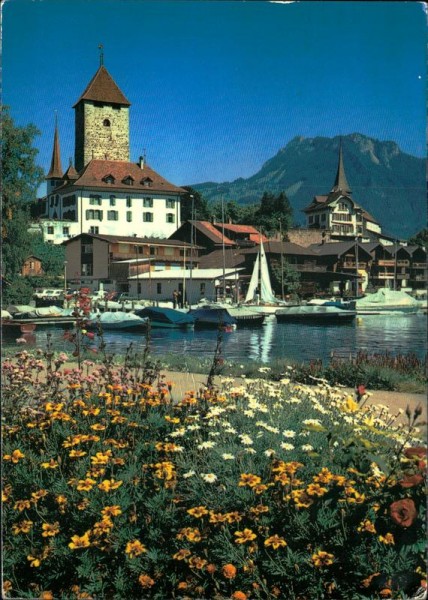 Schloss Spiez Vorderseite