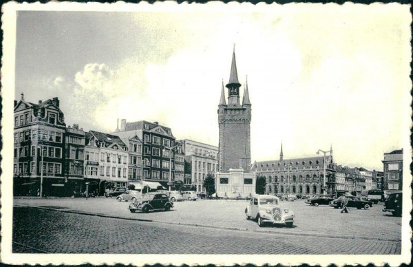 Kortrijk, Grote Markt Vorderseite