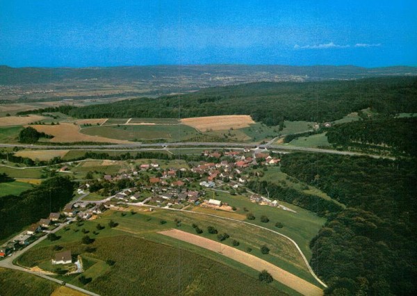 Giebenach BL - Flugaufnahmen Vorderseite