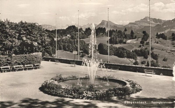 Bürgenstock. Springbrunnen Vorderseite