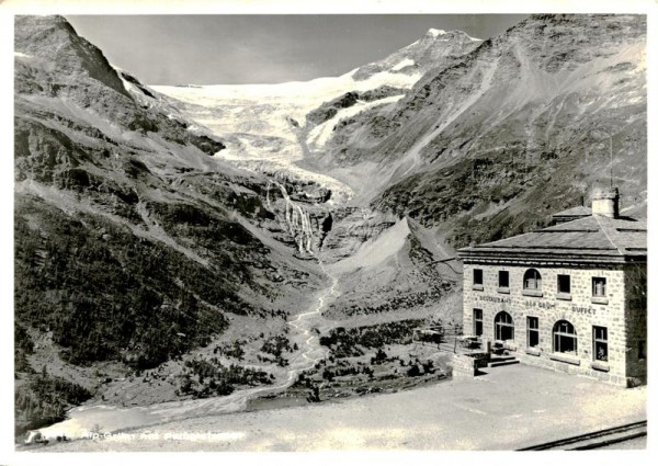 Alp-Grüm mit Palügletscher Vorderseite