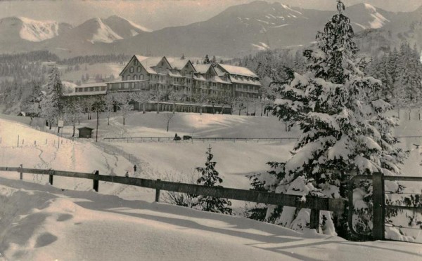 Stoos, Sporthotel Vorderseite