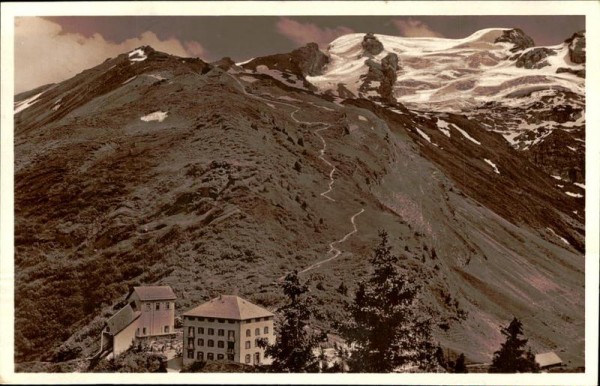 Engelberg. Hotel Trübsee mit Titlis Vorderseite