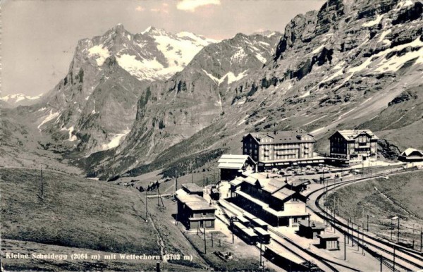 Kleine Scheidegg mit Wetterhorn Vorderseite