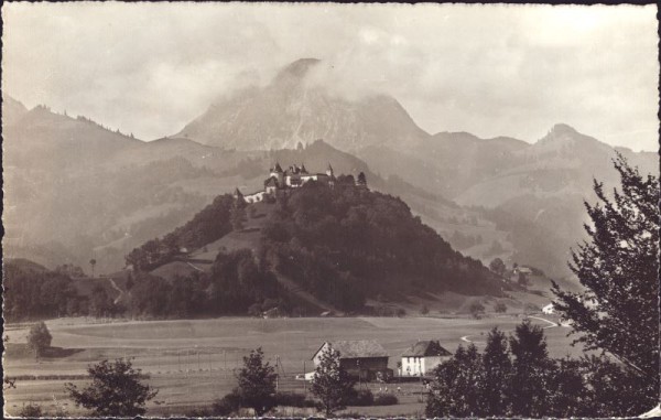 Gruyères et le Moléson (2006m)