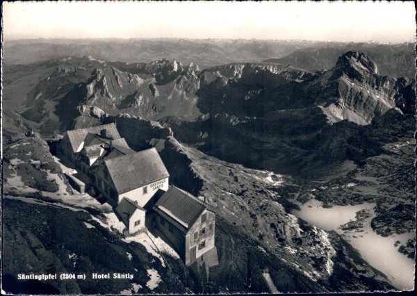 Säntisgipfel - Hotel Säntis Vorderseite