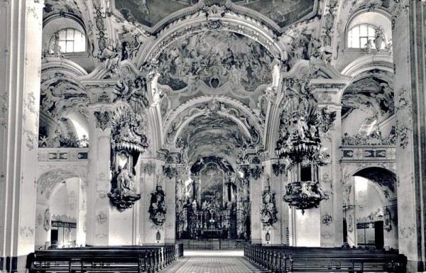 Kloster- und Wallfahrtskirche Einsiedeln Vorderseite