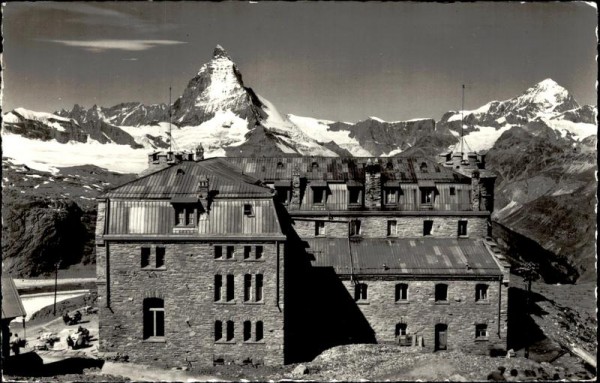 Zermatt. Kulmhotel Gornergrat - Matterhorn (4478 m) Vorderseite