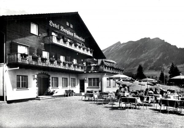 Hotel Berghus Arvenbüel ob Amden Vorderseite