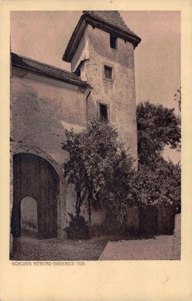 Schloss Kyburg. Inneres Tor Vorderseite