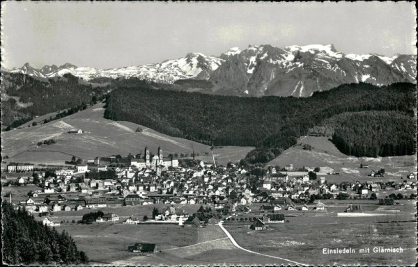 Einsiedeln mit Glärnisch Vorderseite