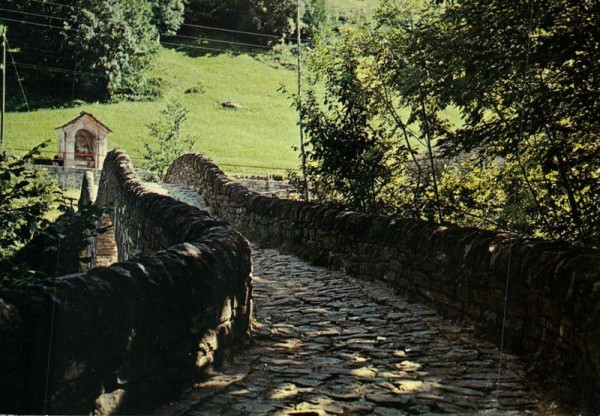 Ponte dei Salti, Lavertezzo Vorderseite