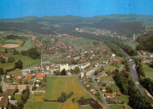 Neuenegg BE - Flugaufnahmen Vorderseite