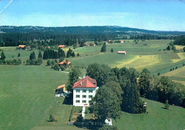 Hotel - Pension La Chaux d`Abel, La Ferriére Vorderseite