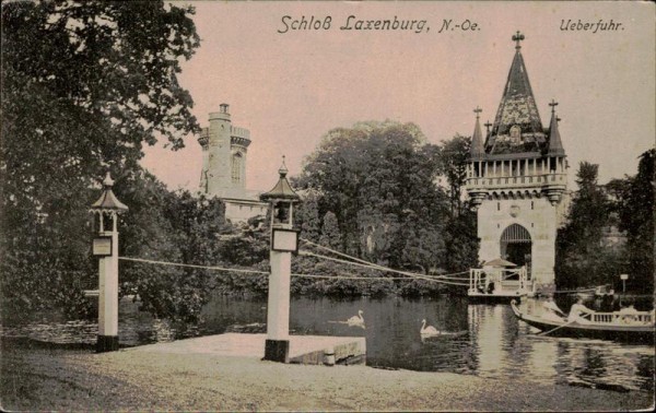 Schloss Laxenburg Vorderseite