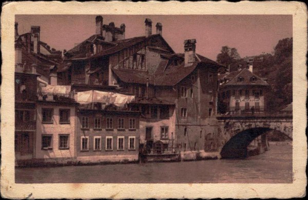 Bern, Häusergewirr an der alten Nydeckbrücke Vorderseite