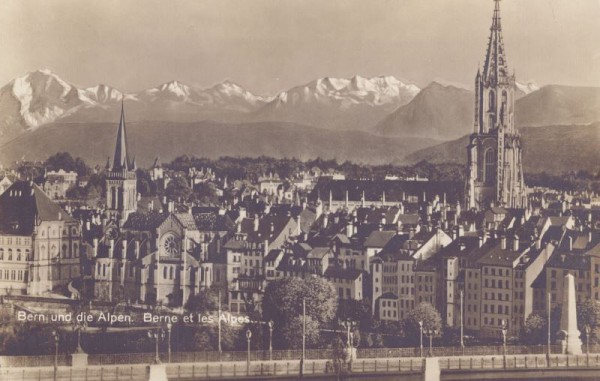 Bern und die Alpen