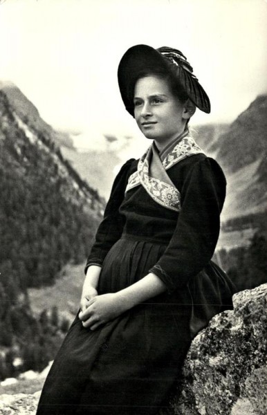 Costume d'Hérens Vorderseite