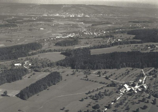 9555 Tobel-Tägerschen TG, Thor/ Hintergrund: Affeltrangen, Weinfelden Vorderseite