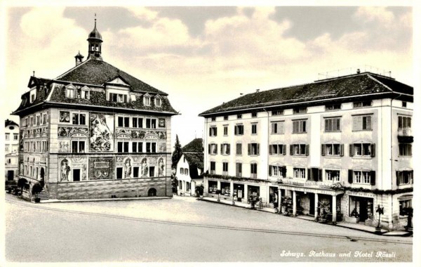Schwyz, Rathaus und Hotel Rössli Vorderseite