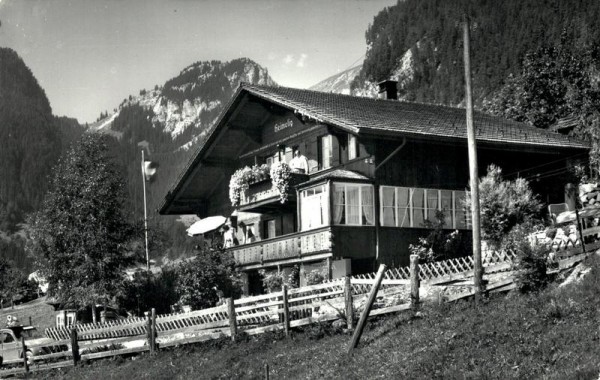 Schwarzenmatt im Simmental, Boltigen Vorderseite