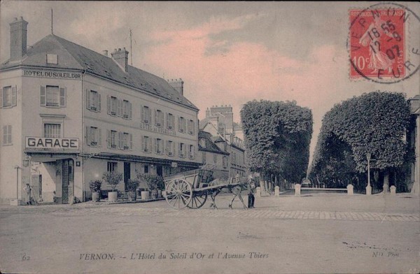 Vernon - L'Hotel du Soleil d'Or et l'Avenue Thiers Vorderseite