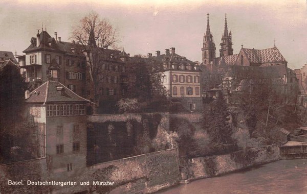 Basel Deutschrittergarten und Münster Vorderseite