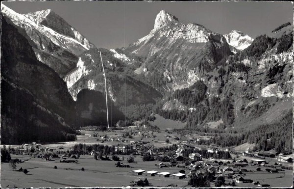 Kandersteg gegen Gemmipass Vorderseite
