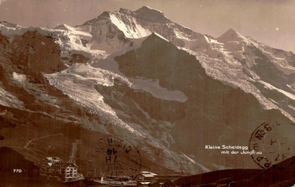 Kleine Scheidegg mit der Jungfrau Vorderseite