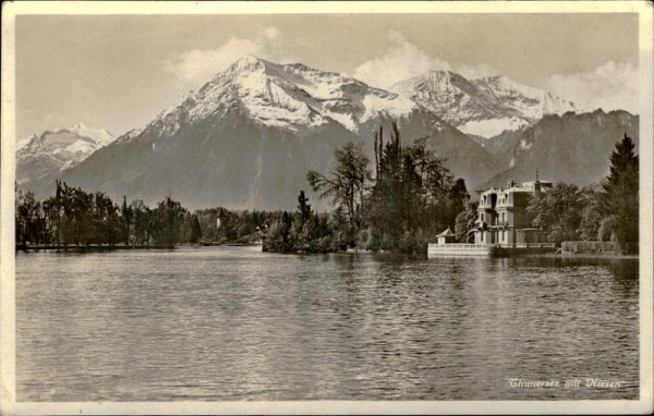 Thunersee mit Niesen Vorderseite
