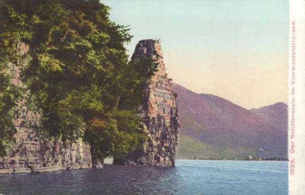 Der Schillerstein im Vierwaldstättersee