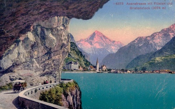 Axenstrasse mit Flüelen und Bristenstock Vorderseite