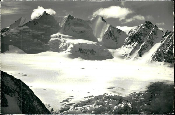 Nadelgrat Nordseite (4327 m) Vorderseite