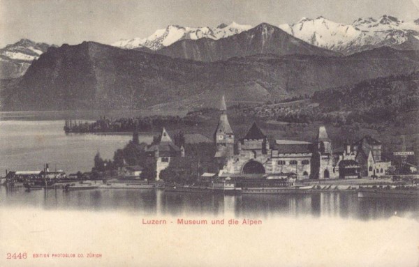 Luzern - Museum und die Alpen
