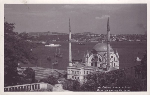 Dolmabahçe Mosque