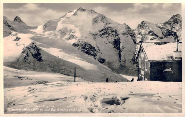 Ober-Engadin. Diavolezzahütte und Piz Bernina Vorderseite