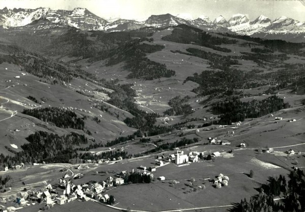 Hemberg mit Churfirsten Vorderseite