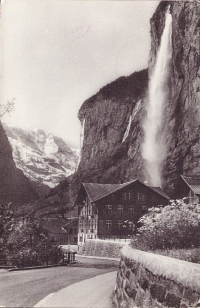 Grosshorn mit Staubbach, Lauterbrunnen