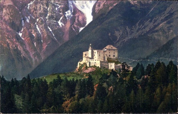 Schloss Tarasp Vorderseite