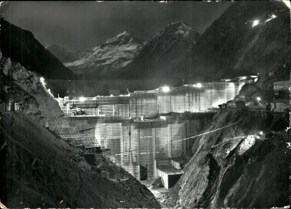 Barrage de Grande Dixence Vorderseite