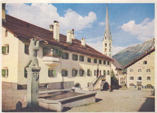 Dorfplatz von Zuoz Vorderseite