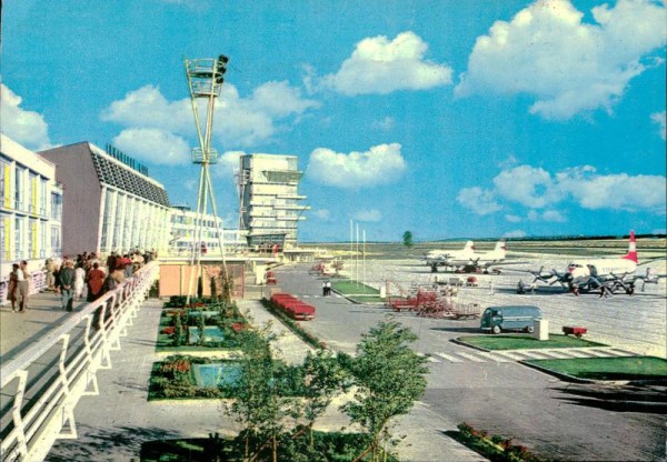 Wien-Schwechat Flughafen Vorderseite