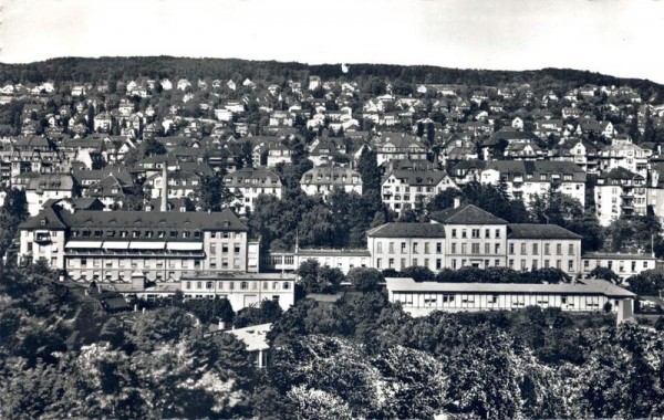 Zürich. Kantonale Frauenklinik Vorderseite