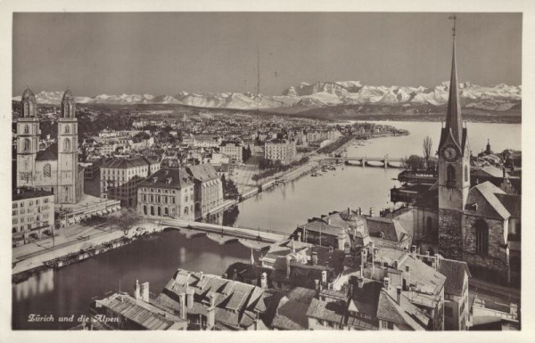 Zürich und die Alpen